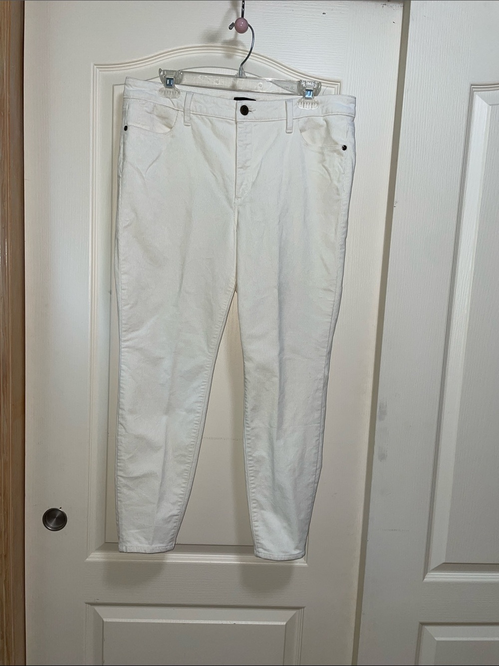 Talbots winter white Corduroy Jegging Clean Slim Silhouette size 12P